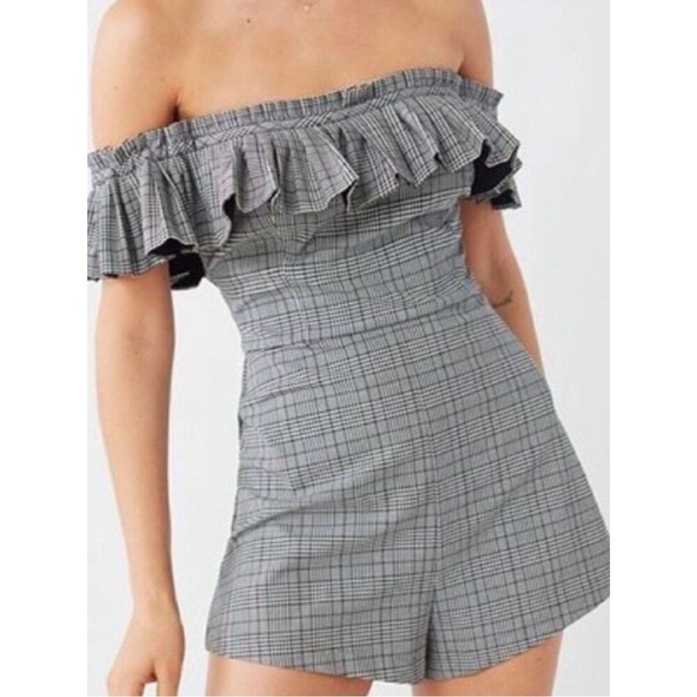 Urban Outfitters Romper Womens Plaid Ruffle Off Shoulder Size 2
